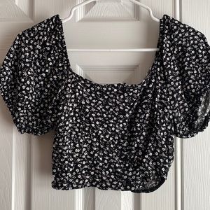 Garage Floral Puff Sleeve Cropped Top Shirred back